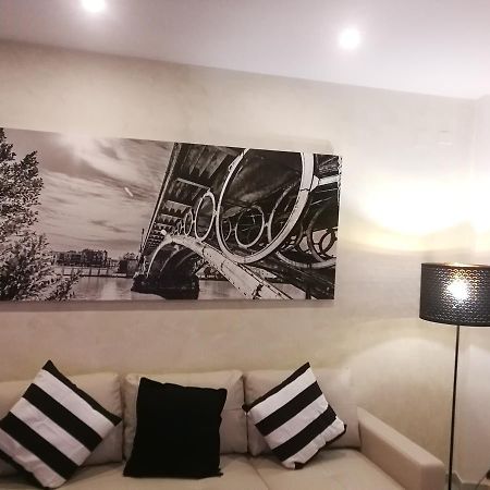 Apartamento Alfalfa Appartamento Siviglia Esterno foto