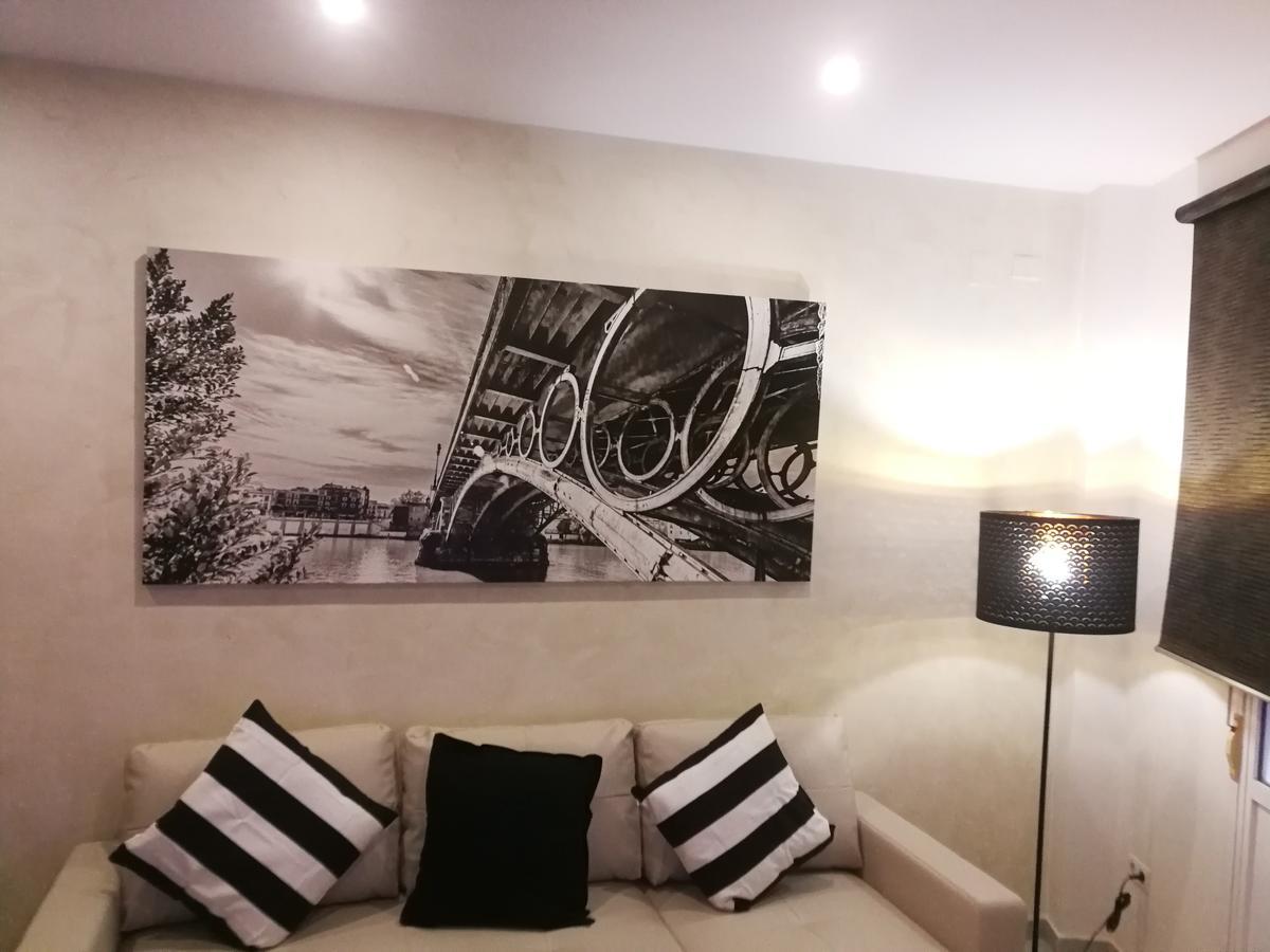 Apartamento Alfalfa Appartamento Siviglia Esterno foto